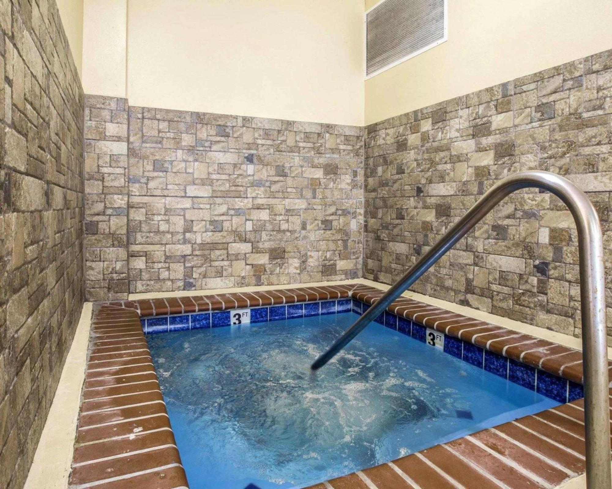 Comfort Inn & Suites Rogersville Dış mekan fotoğraf