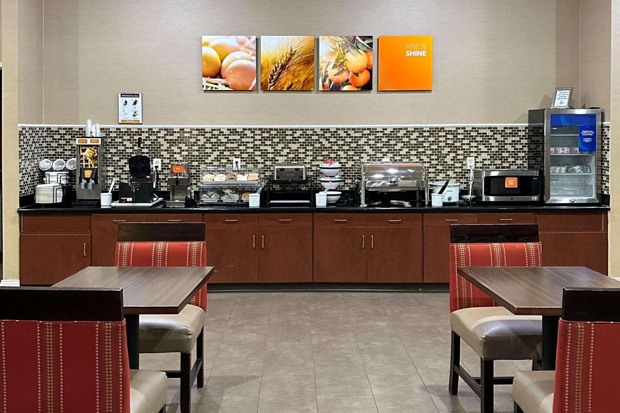 Comfort Inn & Suites Rogersville Dış mekan fotoğraf